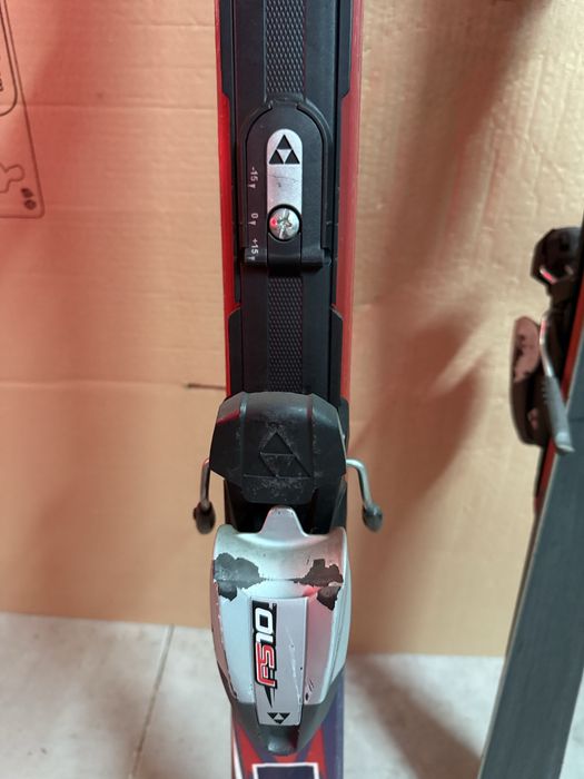 Fisher ски 165 сантиметра