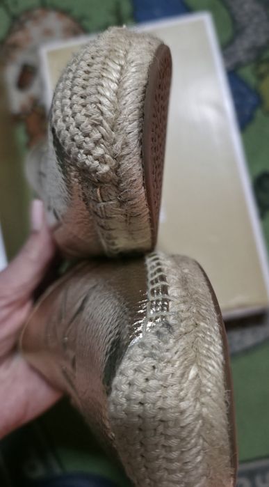 Pantofii aurii piele Michael Kors
