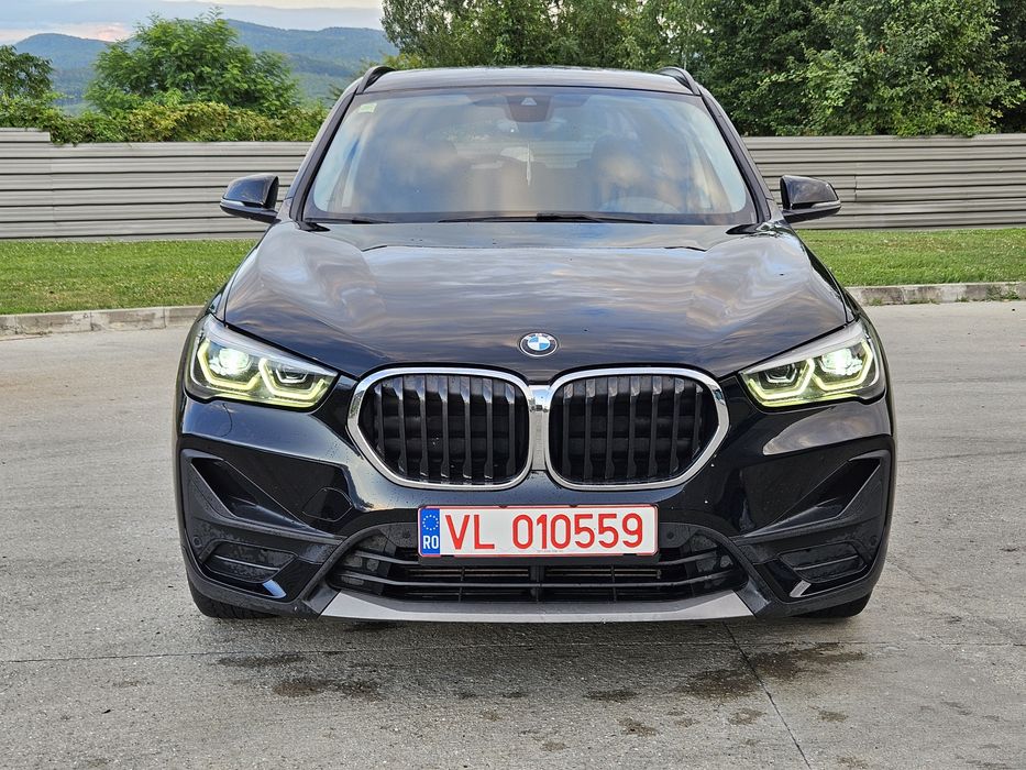 BMW X1 facelift 2019 / 2.0d 150 CP / faruri LED / full istoric BMW