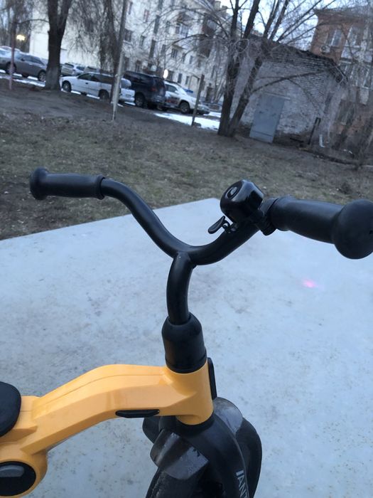 Трехколесный велосипед