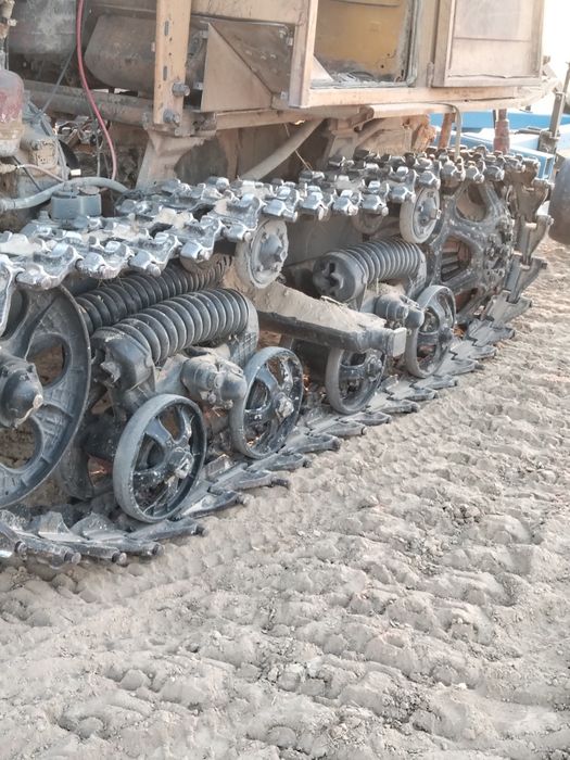 Трактор Вт дт75 traktor