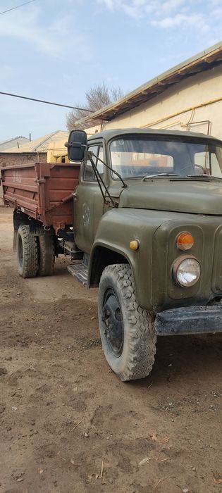 Gaz 53 sotiladi kelishamiz.     10ming km yurgan