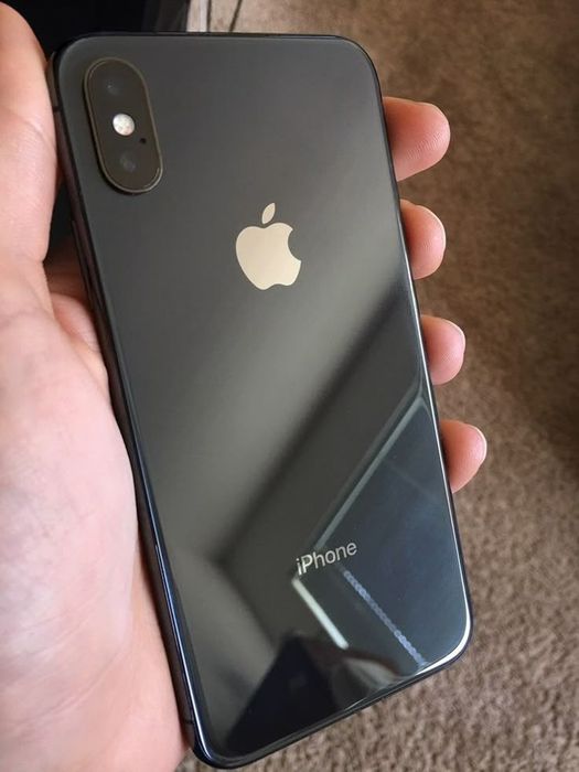iPhone XS black 64