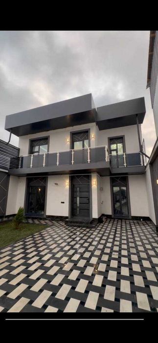 Потрясающий дом, для любителей стиль Хай-Тек в Мирабадском районе