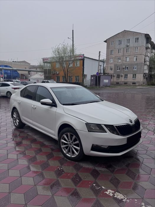 Skoda octavia a7 2018 рус учет автомат