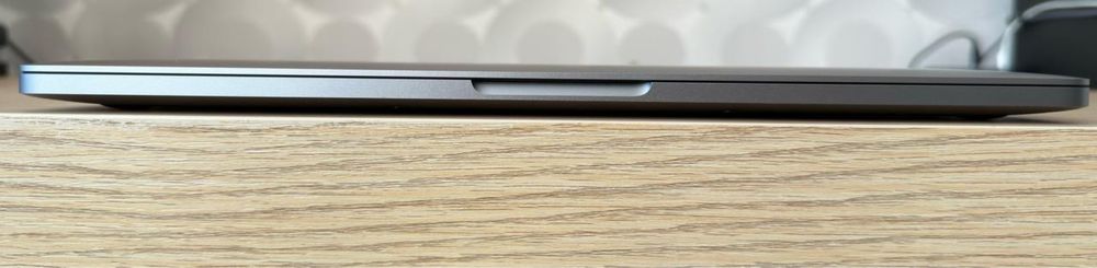 MacBook Pro 13’ 2019 four thunderbolt 3 ports