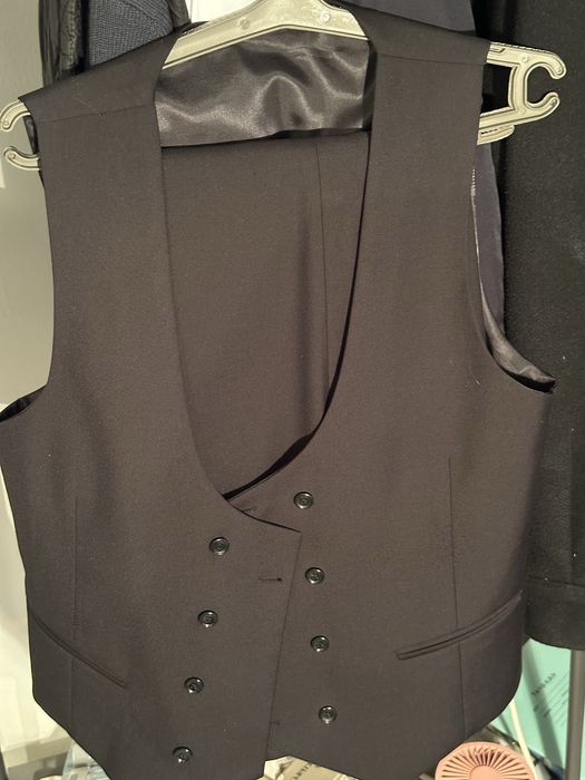 Костюм в хорошом состоянии