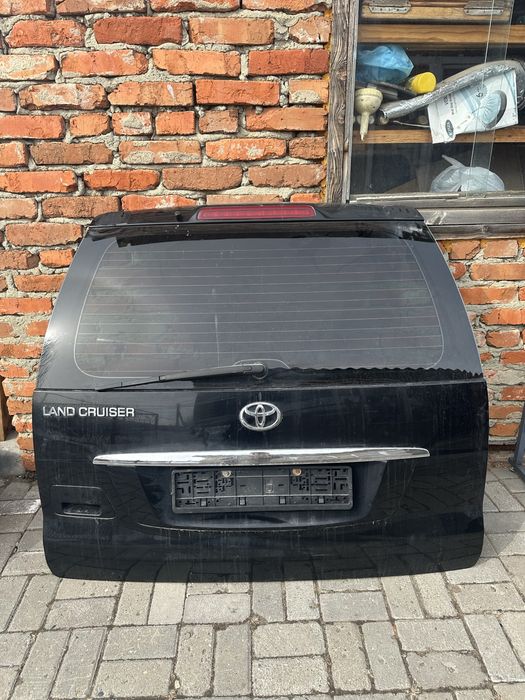 Продам крышку багажника прадо 120