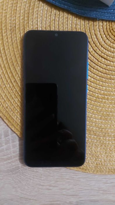 Телефон Xiaomi Redmi 9C