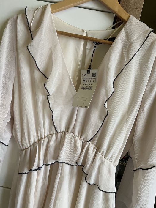 Salopeta ZARA NOUA Marime M cu eticheta