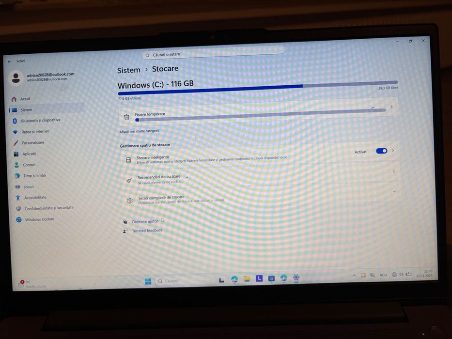 Vând Laptop Lenovo