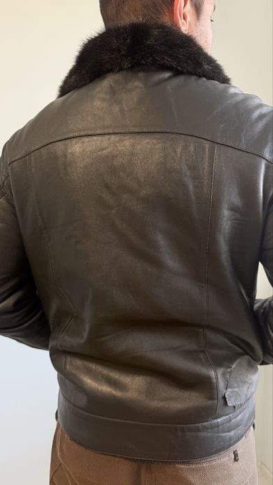 Кожаная куртка 46-48