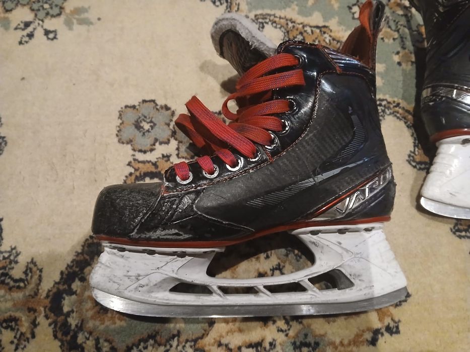 Полупрофессиональные Коньки