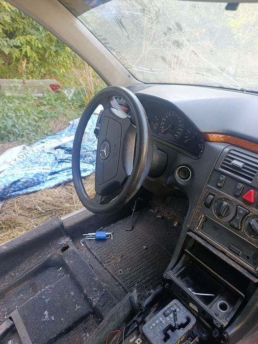 210 Mersedes 28 запчасти
