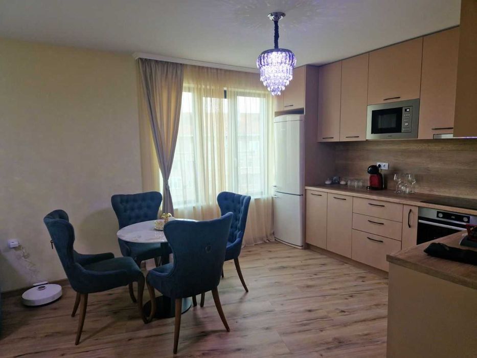 Дава се под наем Двустаен апартамент в Пловдив, Кършияка - 56 кв.м за 548.25 € - Снимка #1