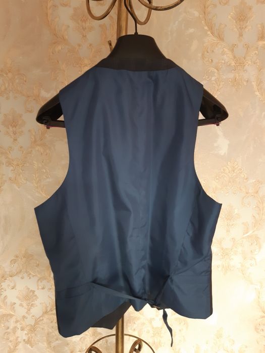 Costum bleumarin bărbătesc nou/ Set 3 piese