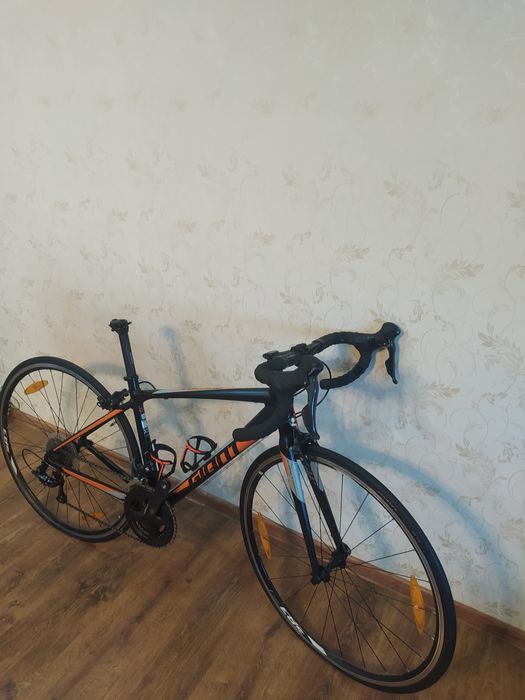 Шоссейный велосипед GIANT contend 2 XS