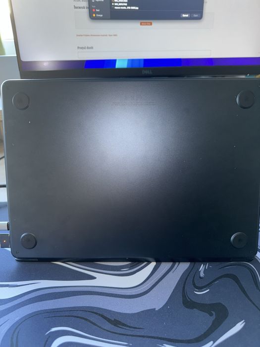 MacBook Air 13.6 8gb ram 256 ssd