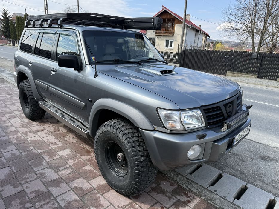 Nissan patrol y61 2004 model america autoutilitar td42