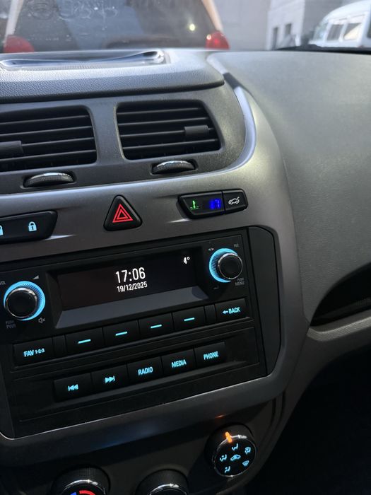 Chevrolet Cobalt Midnight 2024 новая 1500км