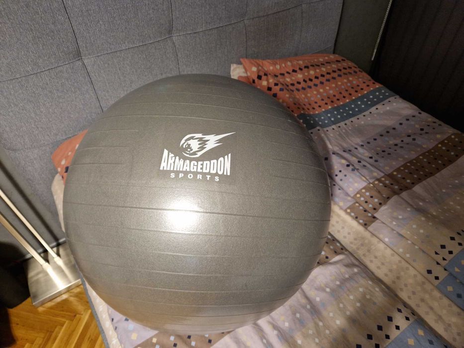 Топка за фитнес, гимнастика