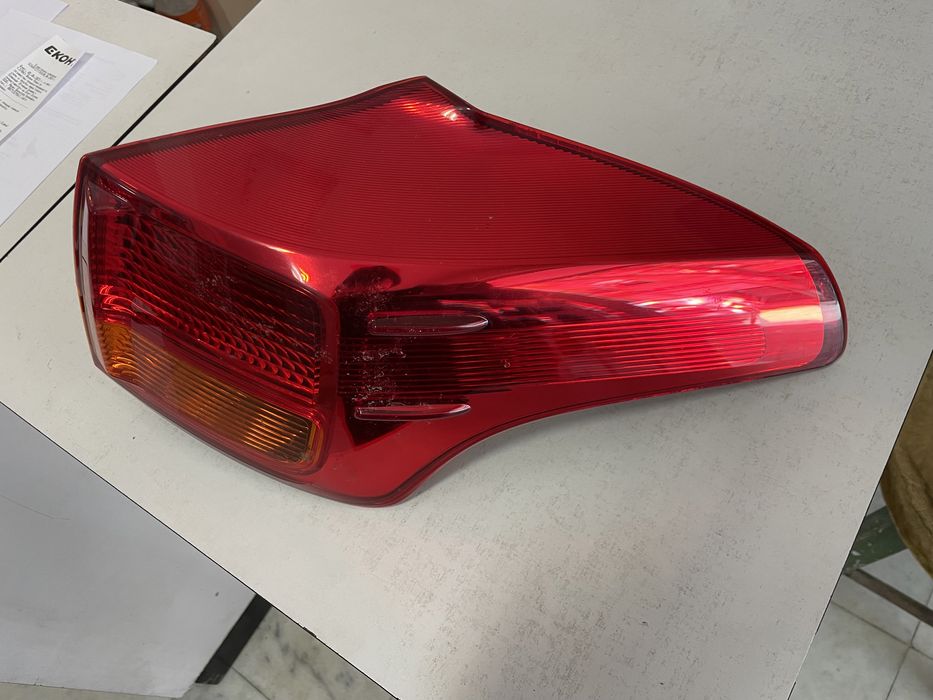 Стоп Тойота Рав 4/ Toyota Rav4