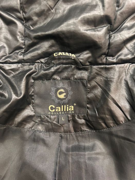 Продается зимний пуховик