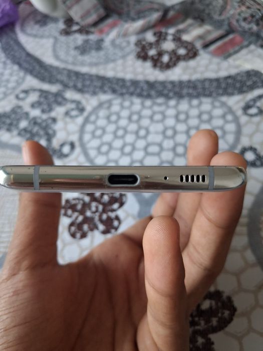 Самсунг s10 lite