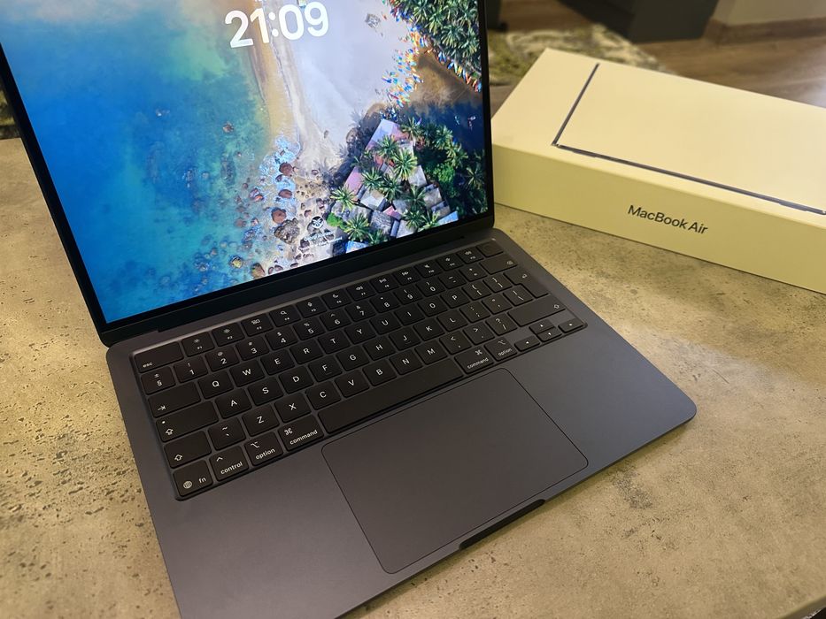 MacBook Air M5 16GB RAM/512GB SSD 13inch