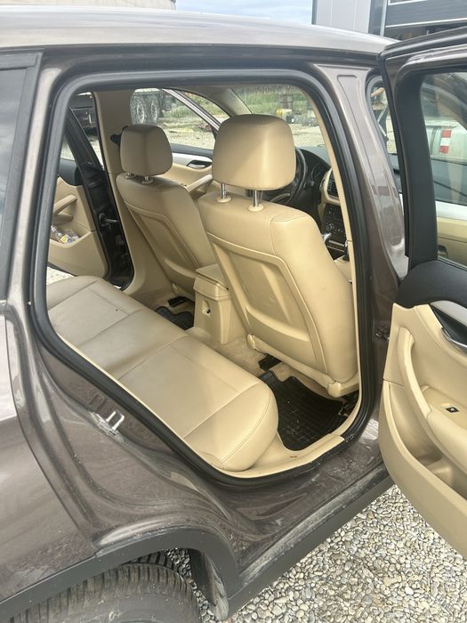 BMW X1 2010 — imagine 4
