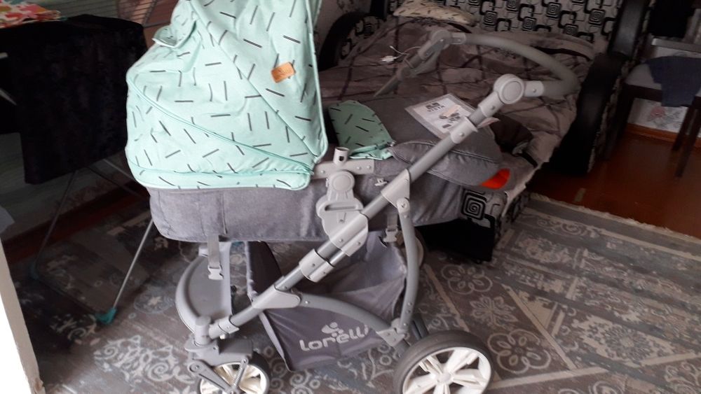 Детская каляскатрансформер