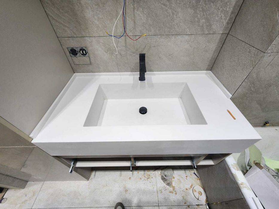 Столешница, умывальник из кварца и акрила (искусственный камень)