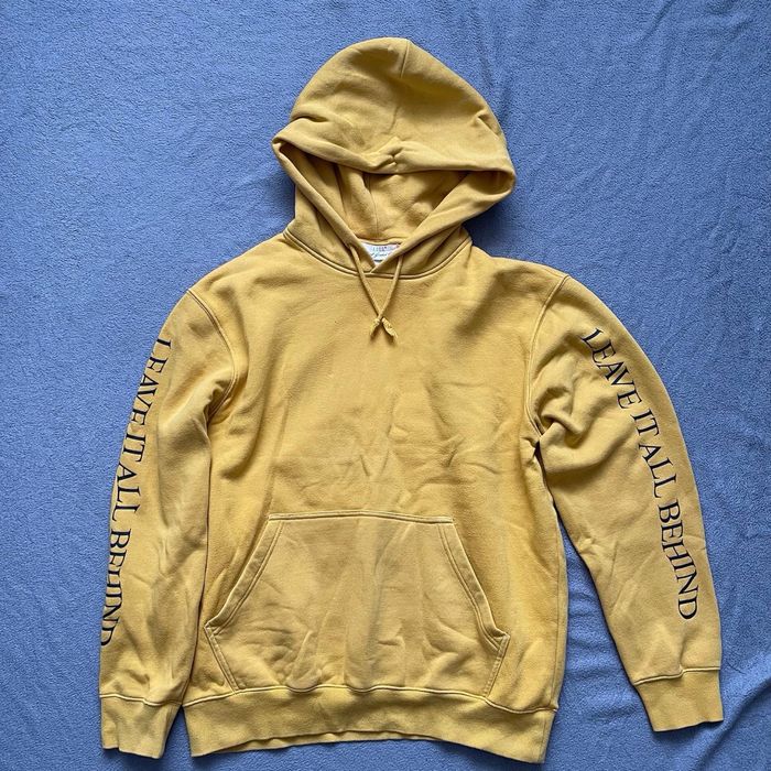 Кофта худи желтая