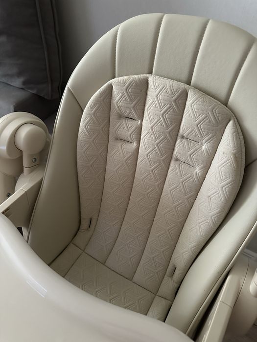 Стульчик для кормления Kidilo