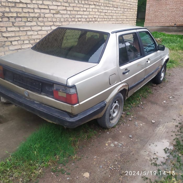 Volkswagen Jetta 1989 г.