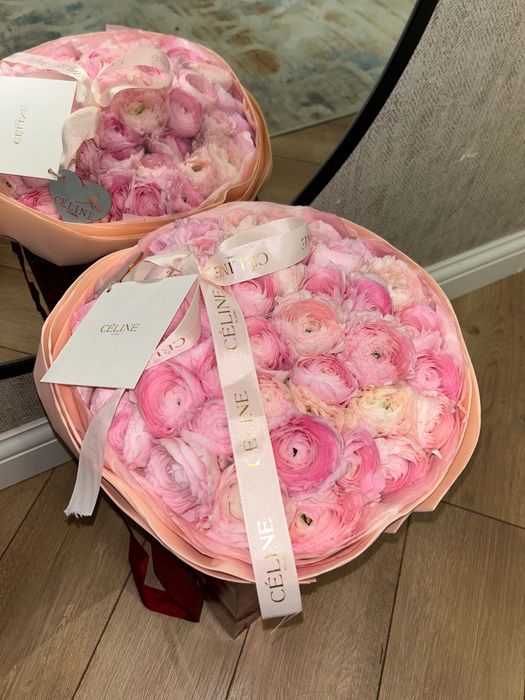 Цветы Шымкент ранункулюсы