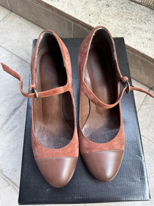 Обувка на ток Bata