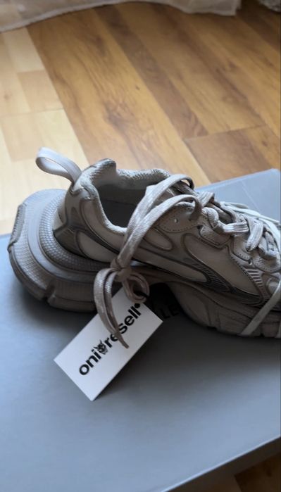 Vand Balenciaga 3XL