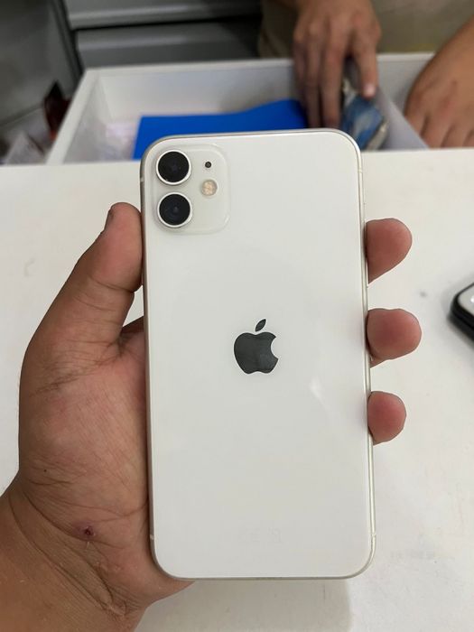 Айфон 11 64gb белый