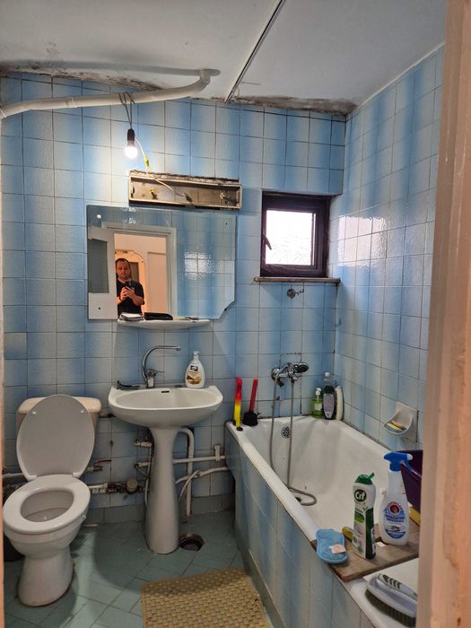 Persoana fizica vand apartament 3 camere 78 mp decomandat Bd Pacurari