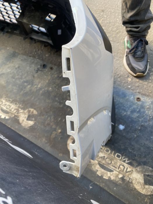 Bara fata Dacia Sandero 3 Stepway