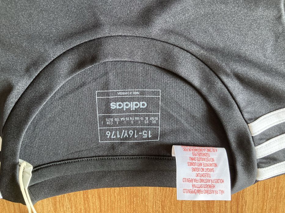 Оригинална тениска Adidas