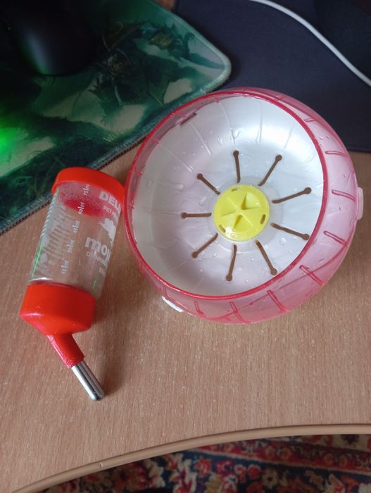 Поилка и Колёсико для хомяка