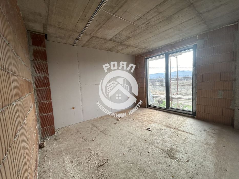 Продава се Къща в с. Оризари, Област Пловдив - 245 кв.м за 1100 €/кв.м - Снимка #4