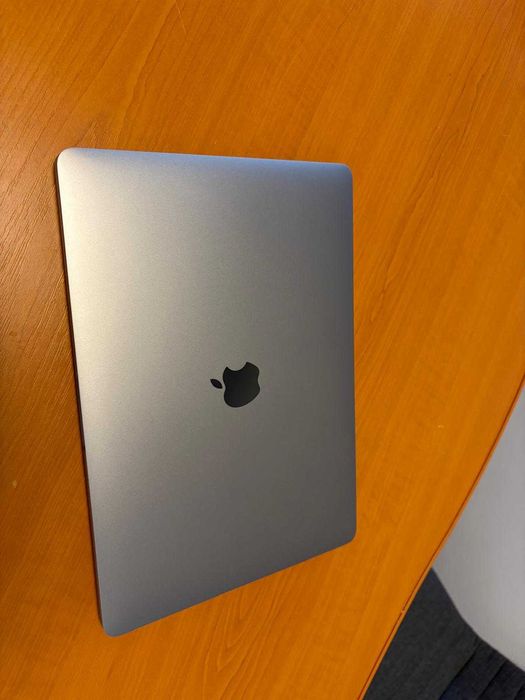 MacBook Pro M2 13''