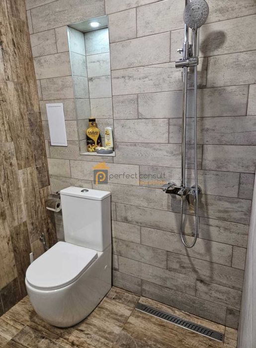 Продава се Двустаен апартамент в Пловдив, Каменица 1 - 57 кв.м за 2983 €/кв.м - Снимка #8