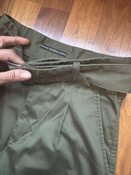 Дамски панталон Guess и дънки Calvin Klein