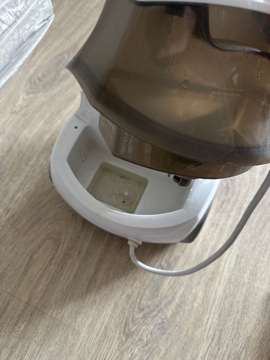 Паровой утюг VITEK