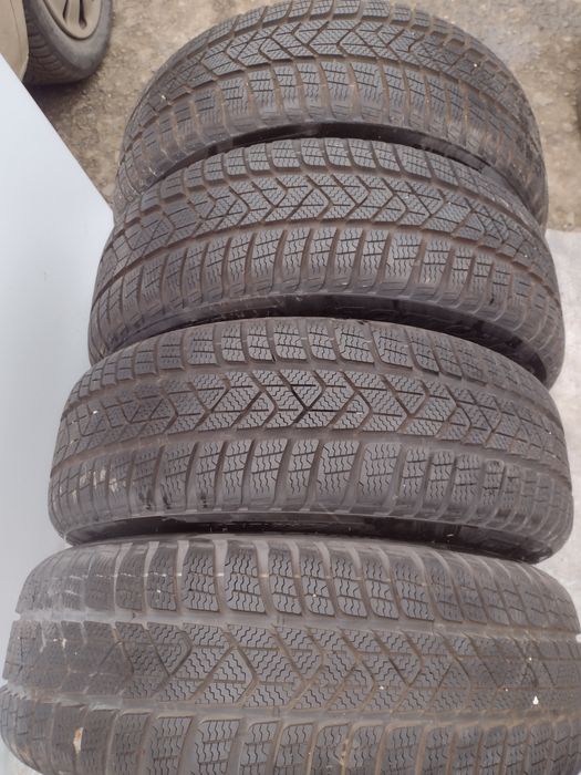 Нови 4бр.205/60/16 Pirelli SZ3 RFT BMW dot3819