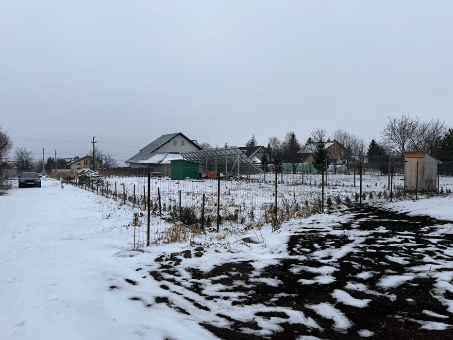 teren intravilan Frumoasa 692mp. apa  trasa , imprejmuit.